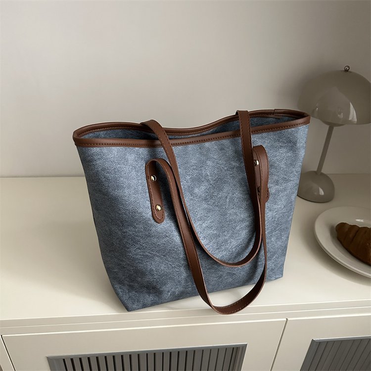 Women's High-grade Large-capacity Retro Tote Bag